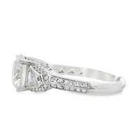 18kt White Gold Natural Round Brilliant Diamond Engagement Ring (2.73ct)
