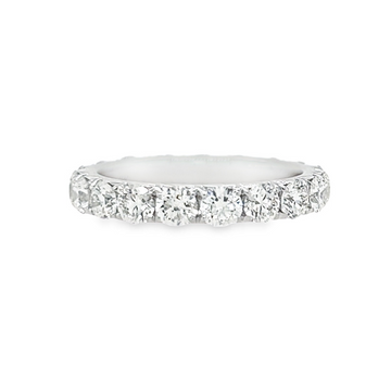 18K Ladies White Gold Diamond Wedding Band