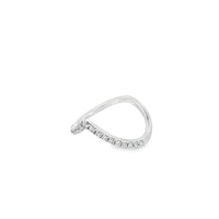 18kt White Gold Diamond Curved Ring (0.28ct)