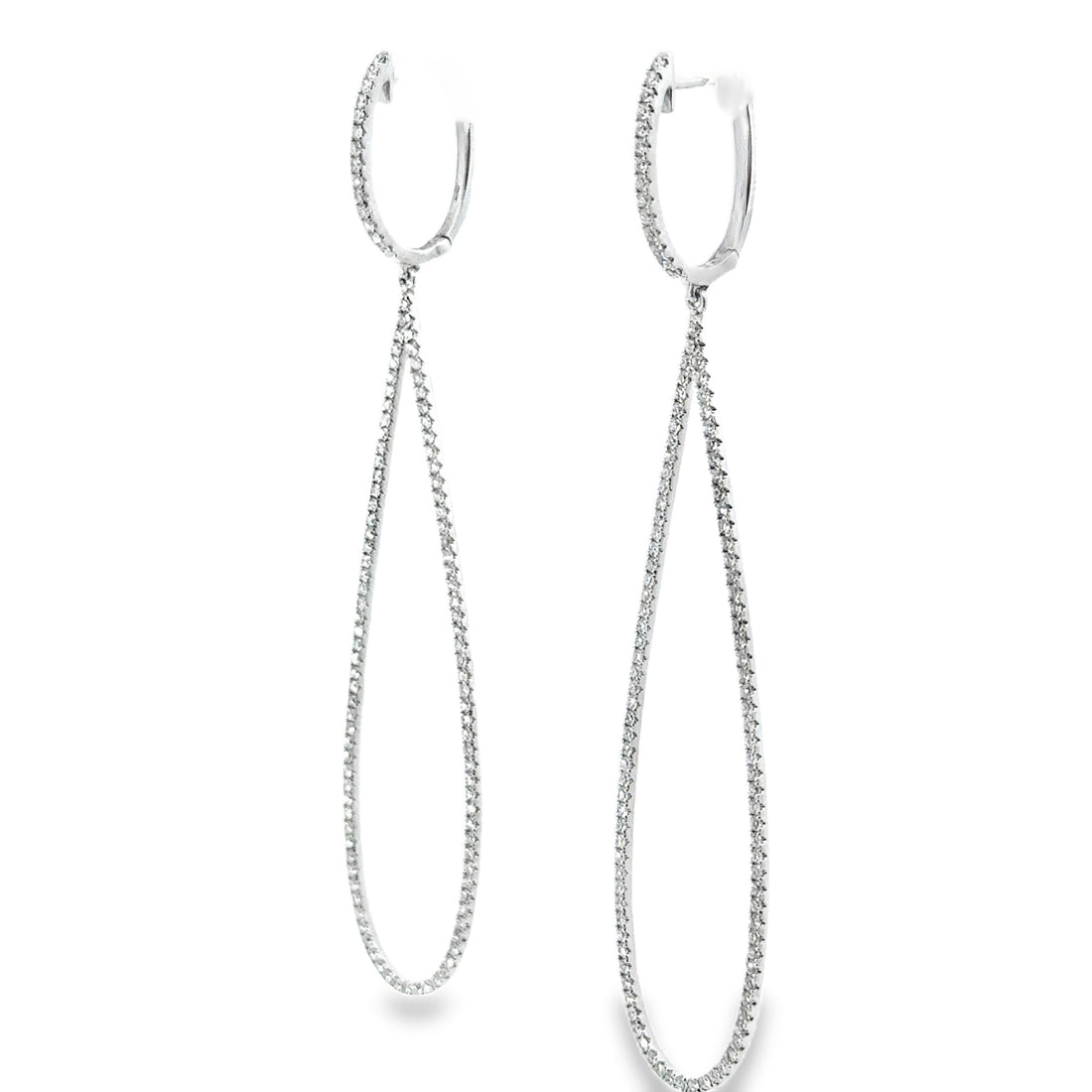 18kt White Gold Natural Diamonds Drop Earrings (1.8ct)