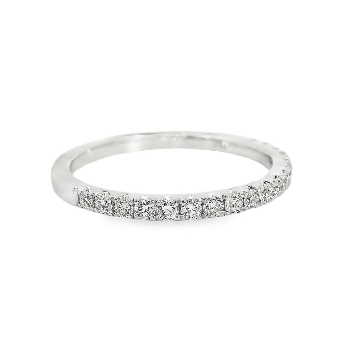 18kt White Gold Natural Round Diamond Wedding Ring (.32ct)