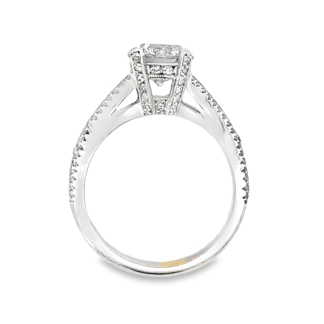 18kt White Gold Natural Round Diamond Engagement Ring (2.64ct)