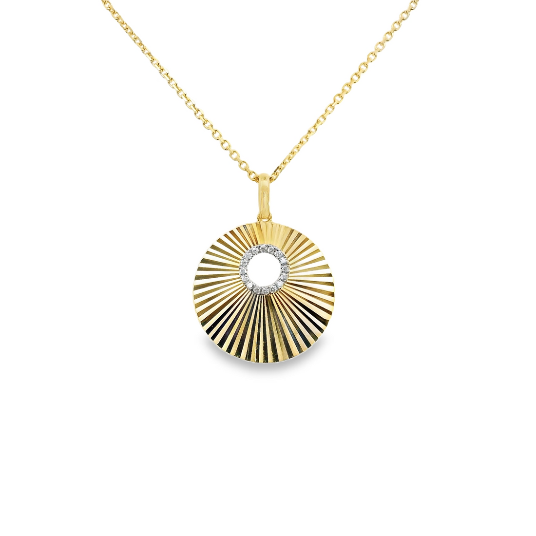 18kt Yellow Gold Natural Round Diamond Circle Pendant (.05ct)