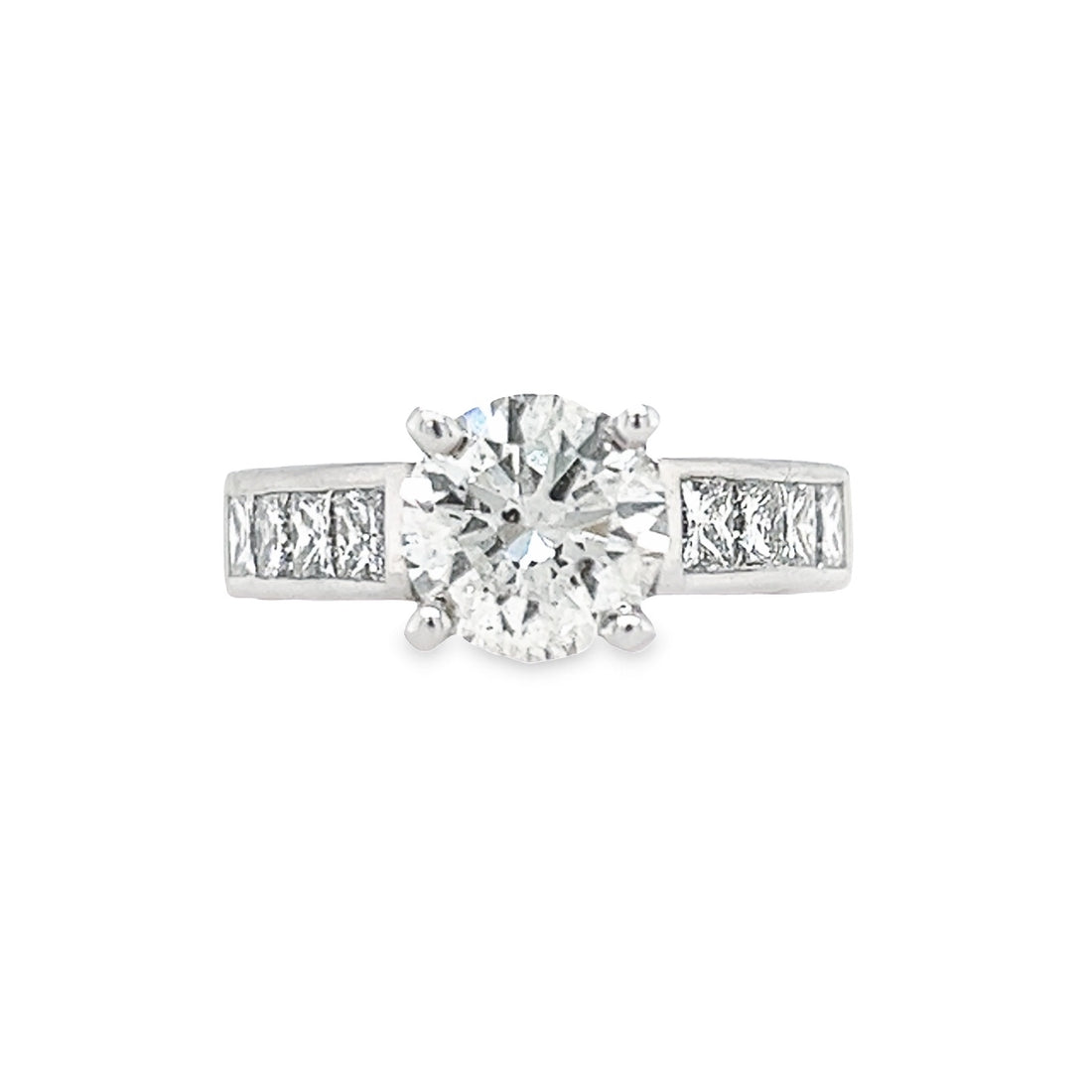 18K White Gold Natural Round Brilliant Diamond Engagement Ring (1.50ct)