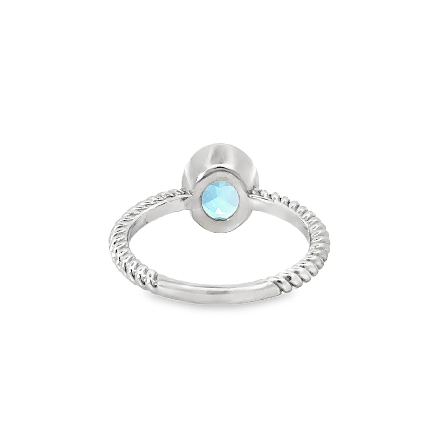 14kt White Gold Oval Natural Blue Topaz and Ring (1.43ct)