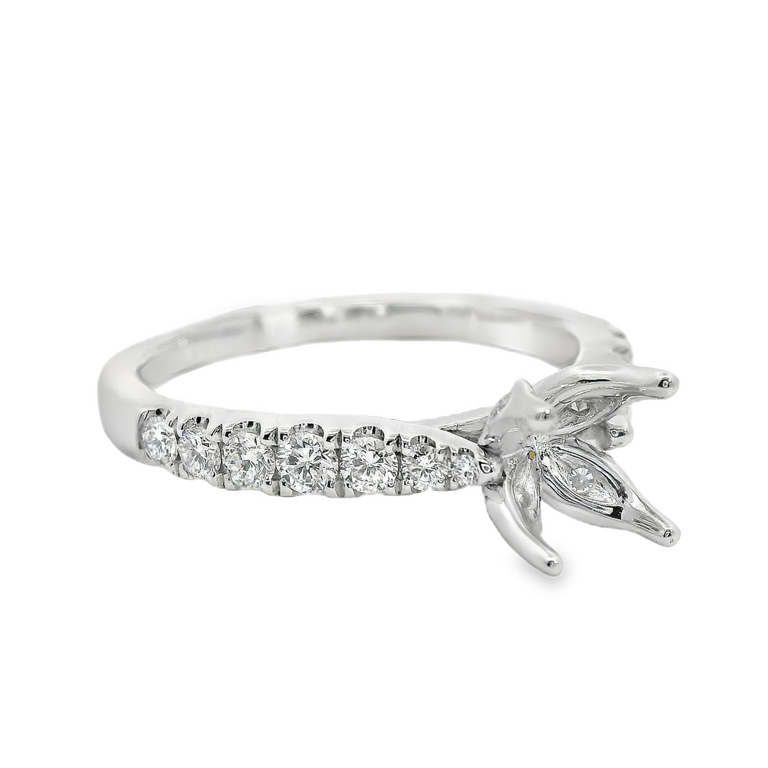 18kt White Gold Natural Round Diamond Semi-Mount Ring (.47ct)