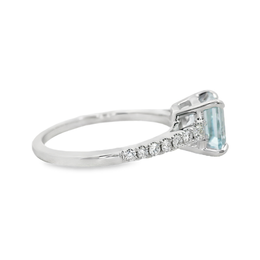 18kt White Gold Natural Square Emerald Aquamarine and Natural Round Diamond Prong Set Ring (1.67ct)