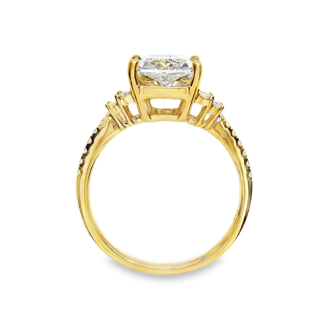 18kt Yellow Gold Lab-Grown Radiant Diamond and Natural Diamonds Engagement Ring (3.34ct)
