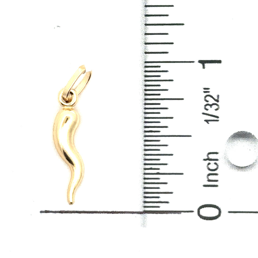 18kt Yellow Gold Horn Pendant