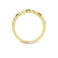 18kt Yellow Gold Round Natural Diamonds and Round Natural Emeralds Ring (0.42ct)