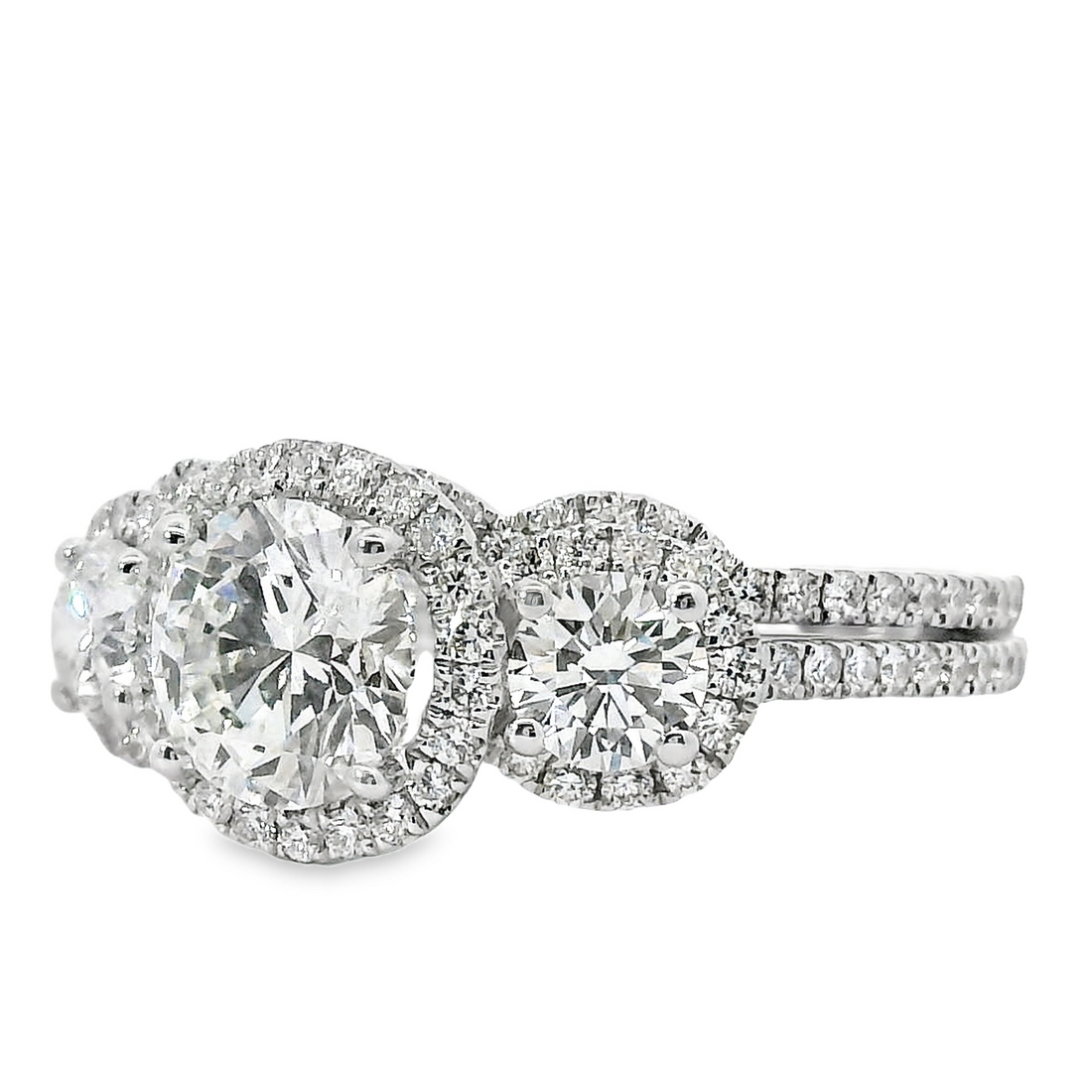 18kt White Gold Lab-Grown Round Diamond Engagement Ring (2.05ct)
