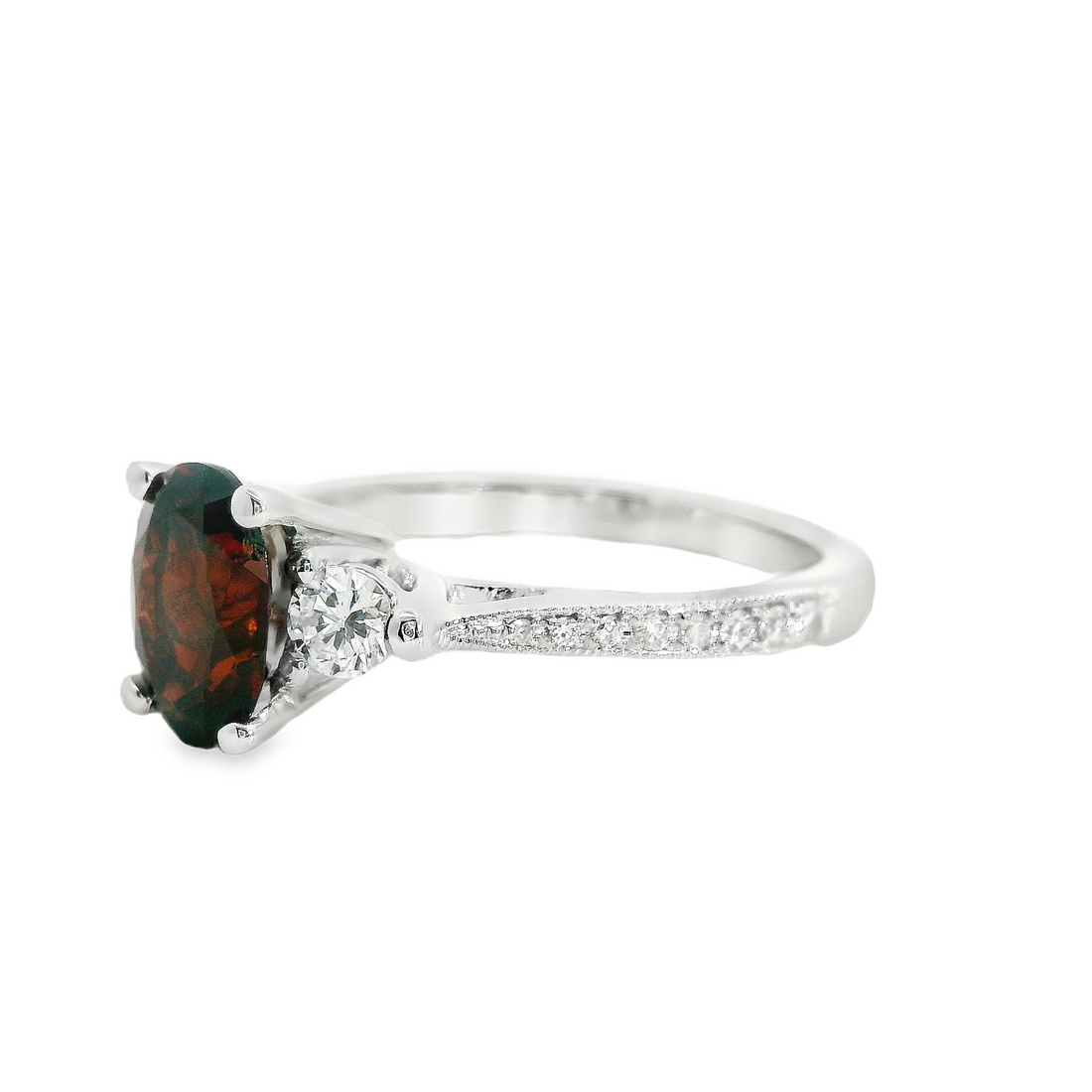 18kt White Gold 3-Stone Natural Oval Garnet and Round Diamonds Ring (1.67ct)