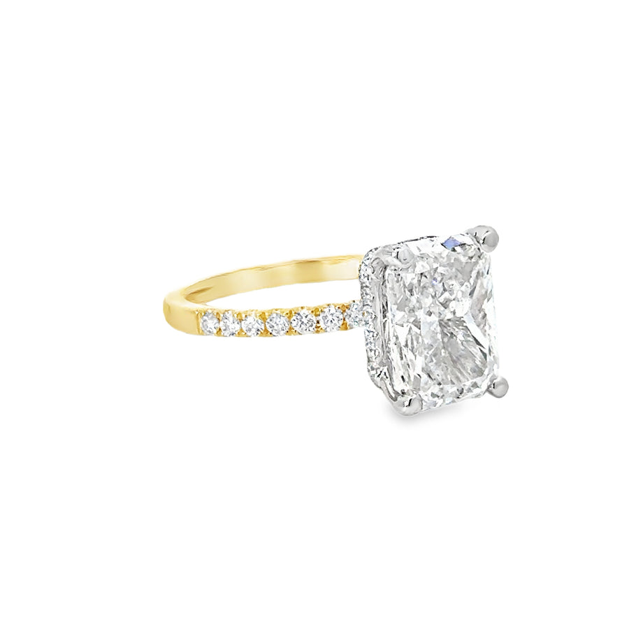 18kt Tu-Tone Gold Lab-Grown Radiant Diamond Engagement Ring (4.35ct)