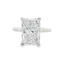 18kt White Gold Lab-Grown Radiant Diamond Engagement Ring (4.18ct)