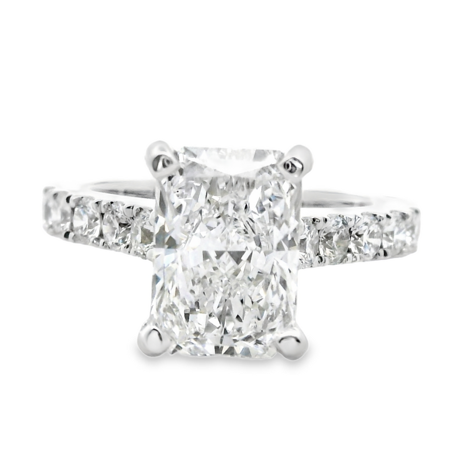 18kt White Gold Lab-Grown Radiant Diamond Engagement Ring (3.29ct)