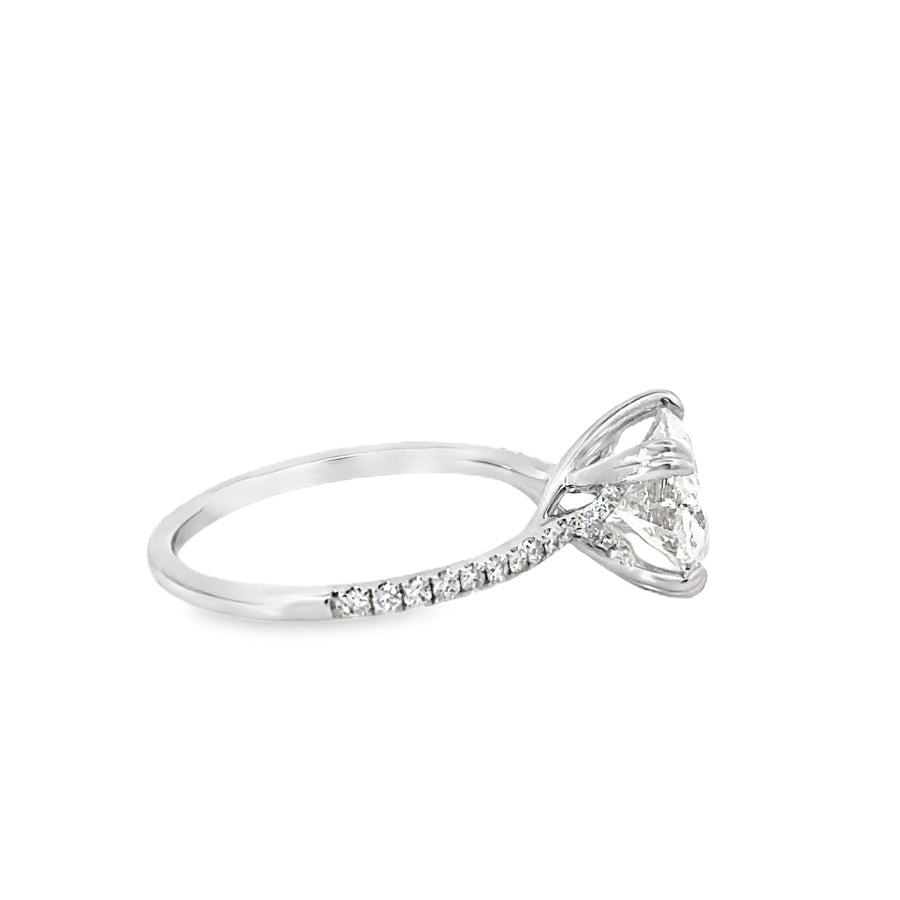 18kt White Gold Lab-Grown Oval Diamond Engagement Ring (2.23ct)