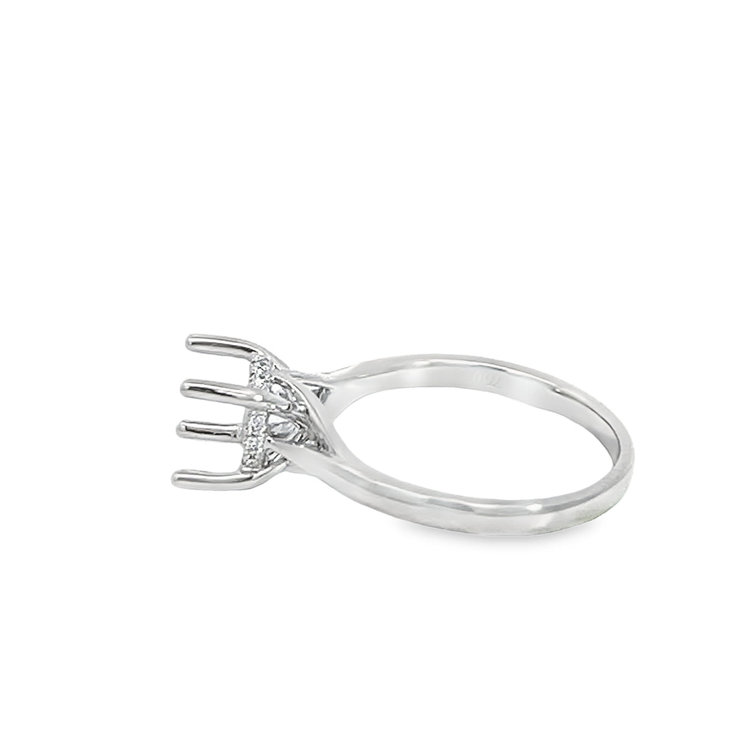 18K White Gold Round Diamond Semi-Mount Ring (.06ct)