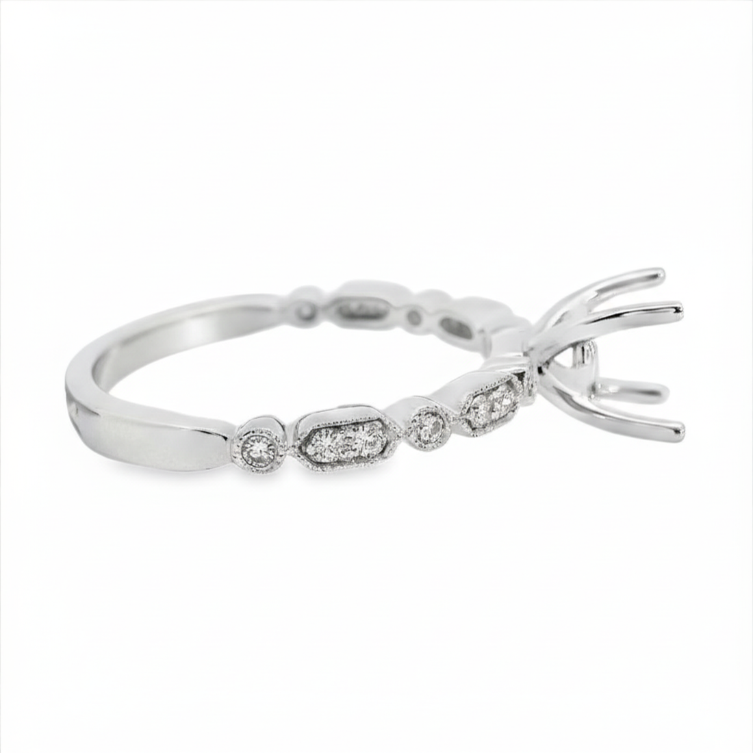 18kt White Gold Full-Cut Diamond Semi-Mount Ring (.13ct)
