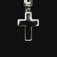 18kt White Gold Italian Made Cross Pendant With Onyx Inlay (1.51g)