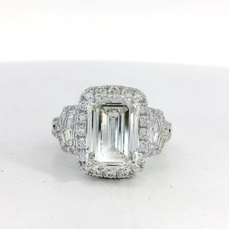 18kt White Gold Lab-Grown Emerald Diamond Engagement Ring (5.01ct)