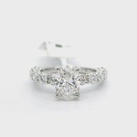 18kt White Gold Natural Oval Brilliant Diamond Engagement Ring (3.04ct)