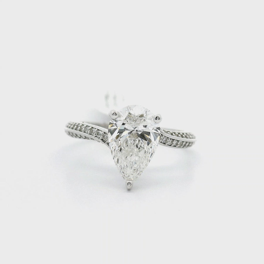 14kt White Gold Lab-Grown Pear Shaped Diamond Engagement Ring (1.89ct)
